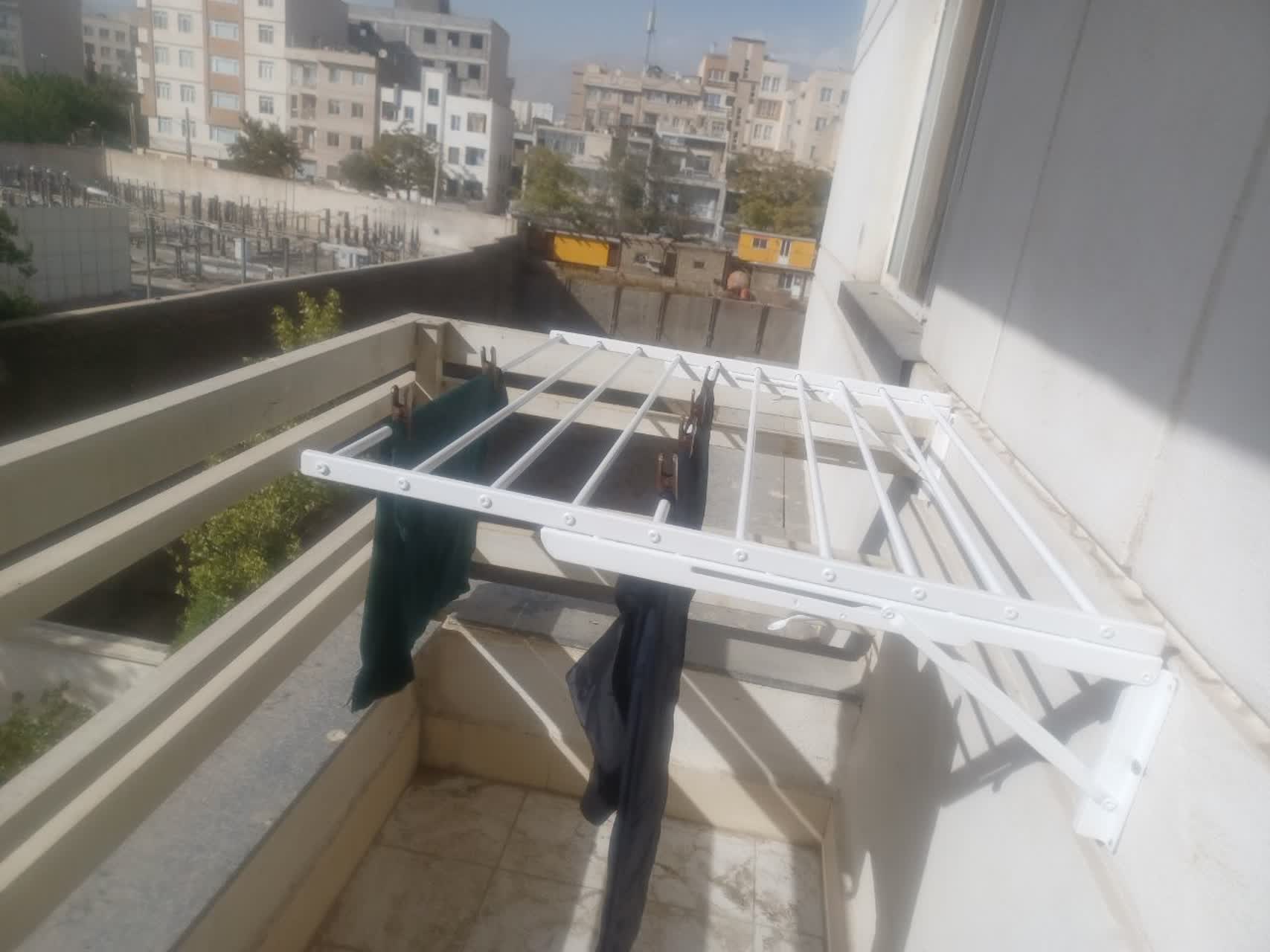 رخت آویز دیواری یک طبقه تاشو 7 ردیف و هرردیف 70 سانتیمتر مشکی - تصویر 5